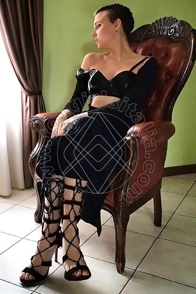 Chantilly Doll COMO